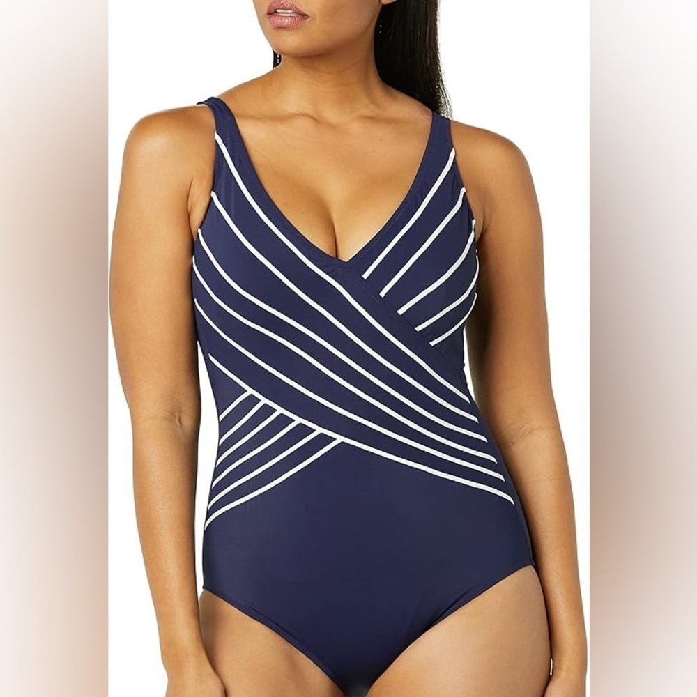 Gottex Women's Standard Embrace V Neck Surplice One Piece Size 10 Navy